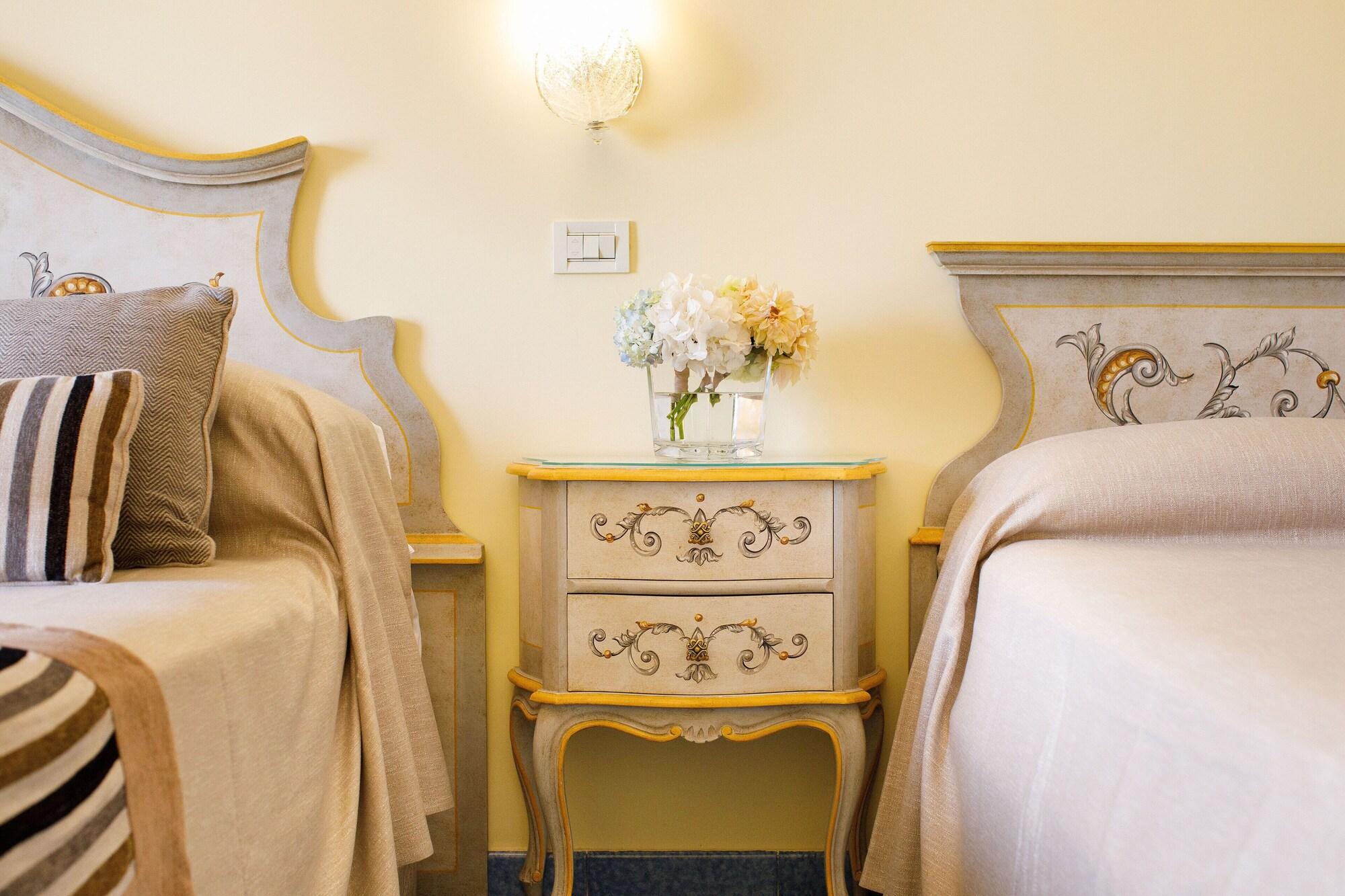 Hotel Zi' Teresa Sorrento Bagian luar foto