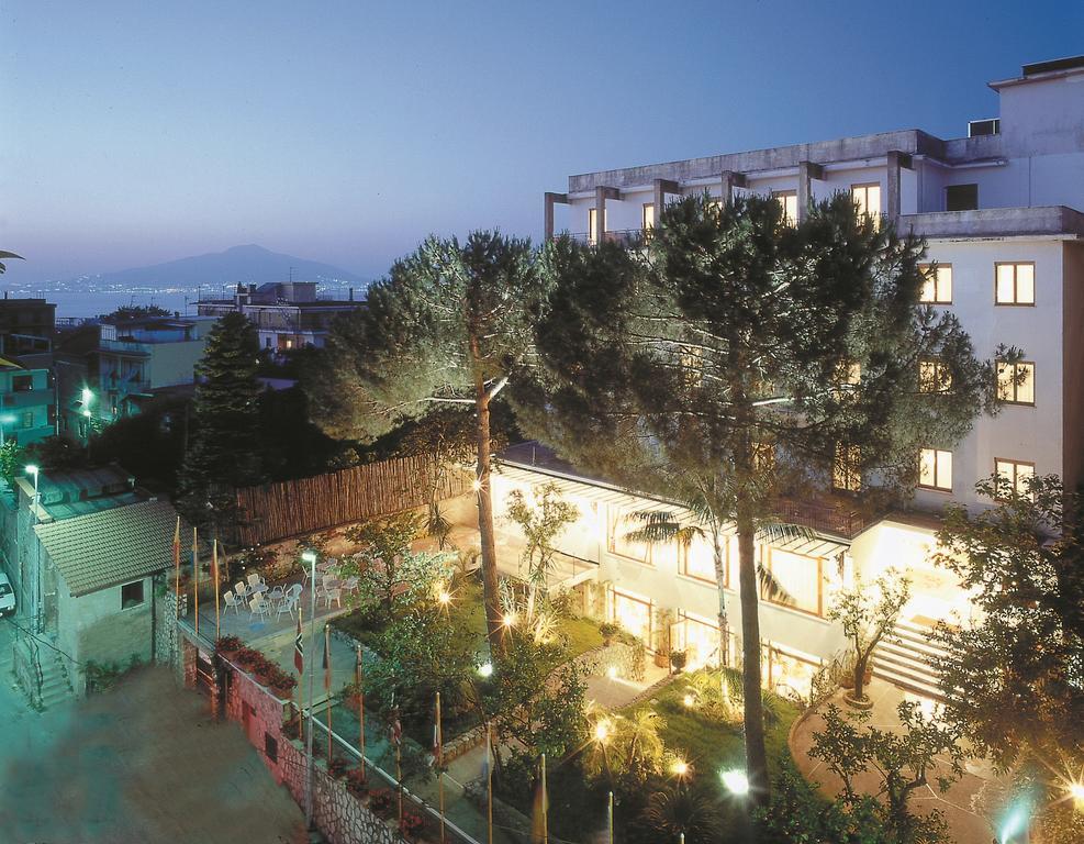 Hotel Zi' Teresa Sorrento Bagian luar foto